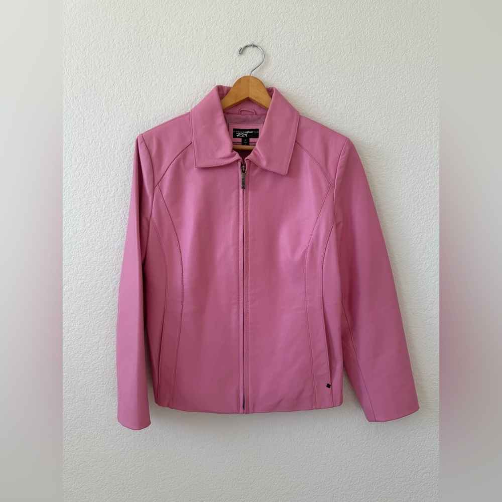 Women’s Rivet Bubble Gum Pink Authentic 100% Leather Jacket size M GUC
